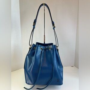 Louis Vuitton Vintage Blue Epi Noe Leather Drawstring Bucket Bag